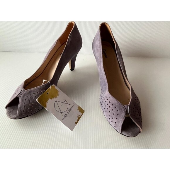 Ganni Purple Suede Heels w/ Laser Cutout, Size 8 (US) 38 (EUR) - Picture 1 of 11